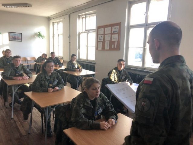 Egzamin z edukacji wojskowej - 2020r.